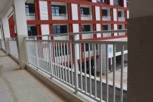 怎样区分锌钢阳台护栏的质量好坏？